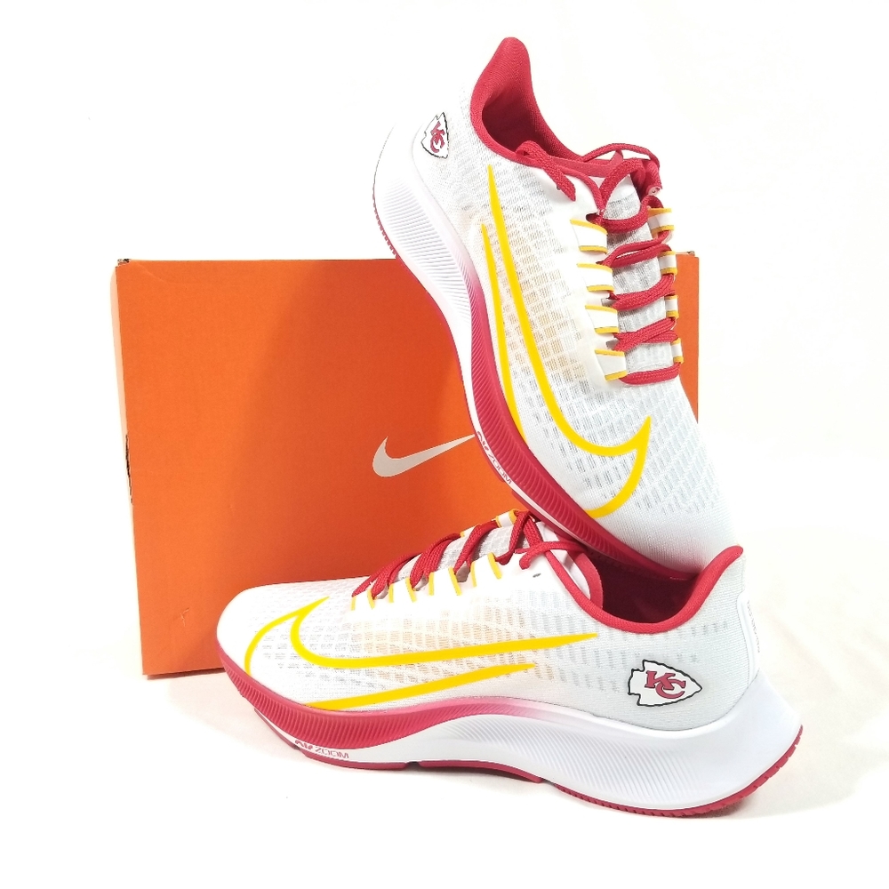 Nike Kansas City Chiefs Air Zoom Pegasus 37 Shoes - Picture 4 of 4
